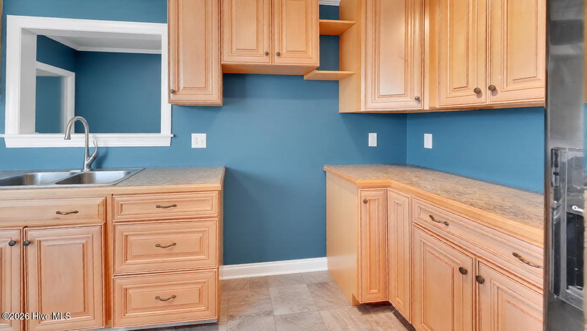 3921 Granada Drive B, Winterville, NC 28590 — photo 10