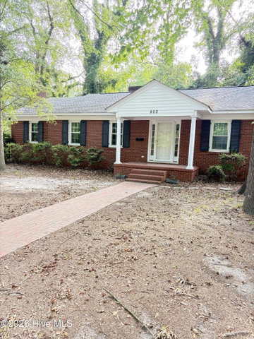 802 Forest Hill Circle, Greenville, NC 27858 — photo 2