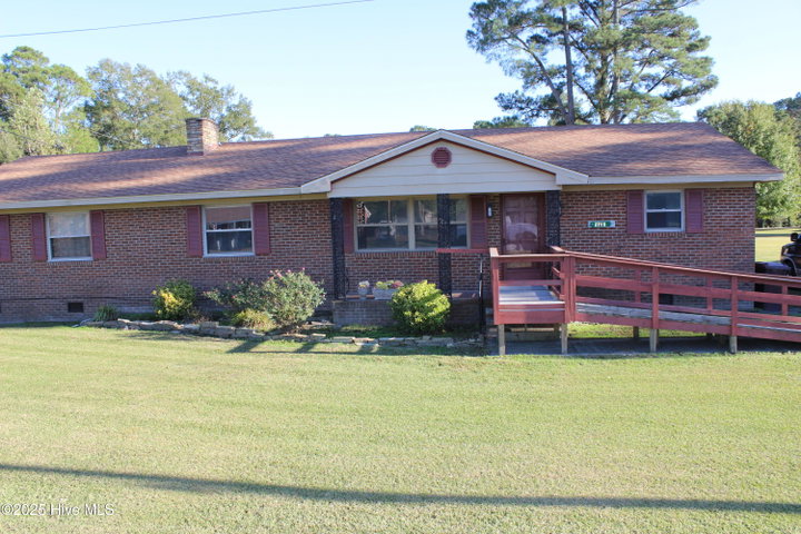 2715 Us Highway 64 W, Plymouth, NC 27962 — photo 1