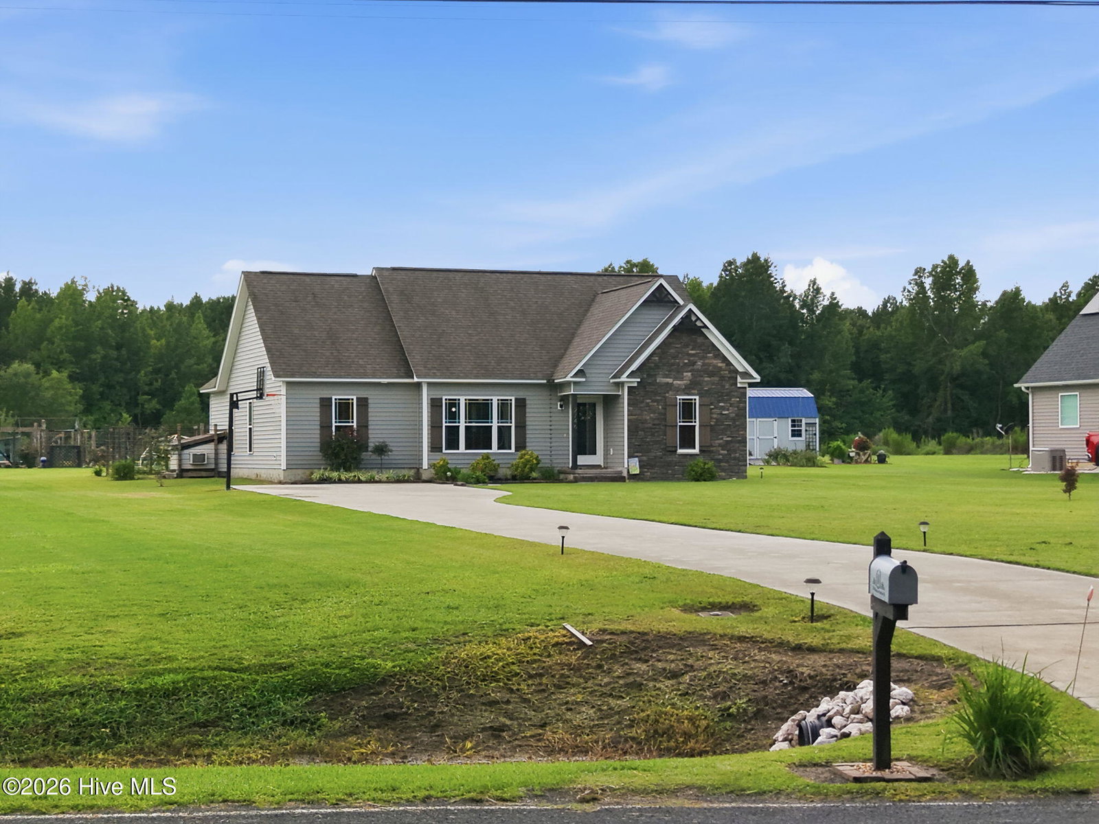 2746 Madison Hardee Road, Ayden, NC 28513 — photo 4