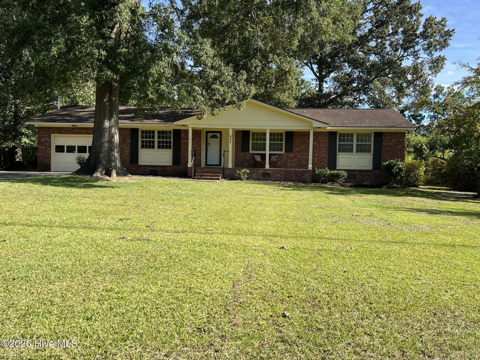 407 W Northern Boulevard, Tarboro, NC 27886 — photo 2