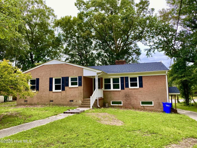 1910 E 9th Street, Greenville, NC 27858