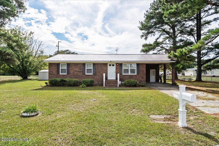 207 Thomas Street, Conway, NC 27820