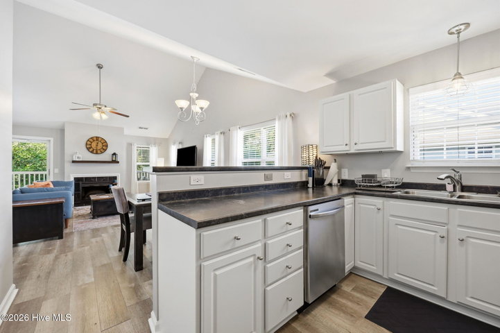 2412 King Richard Court H, Greenville, NC 27858 — photo 11