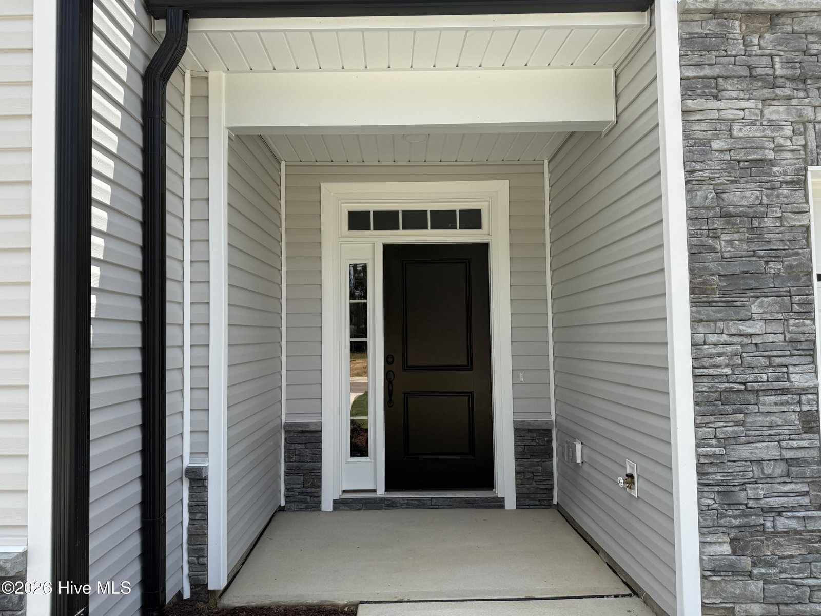 2015 Tharrington Way, Rocky Mount, NC 27803 — photo 2