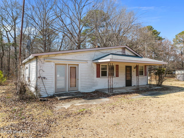 679 V A Merritt Lane, Grimesland, NC 27837 — photo 23