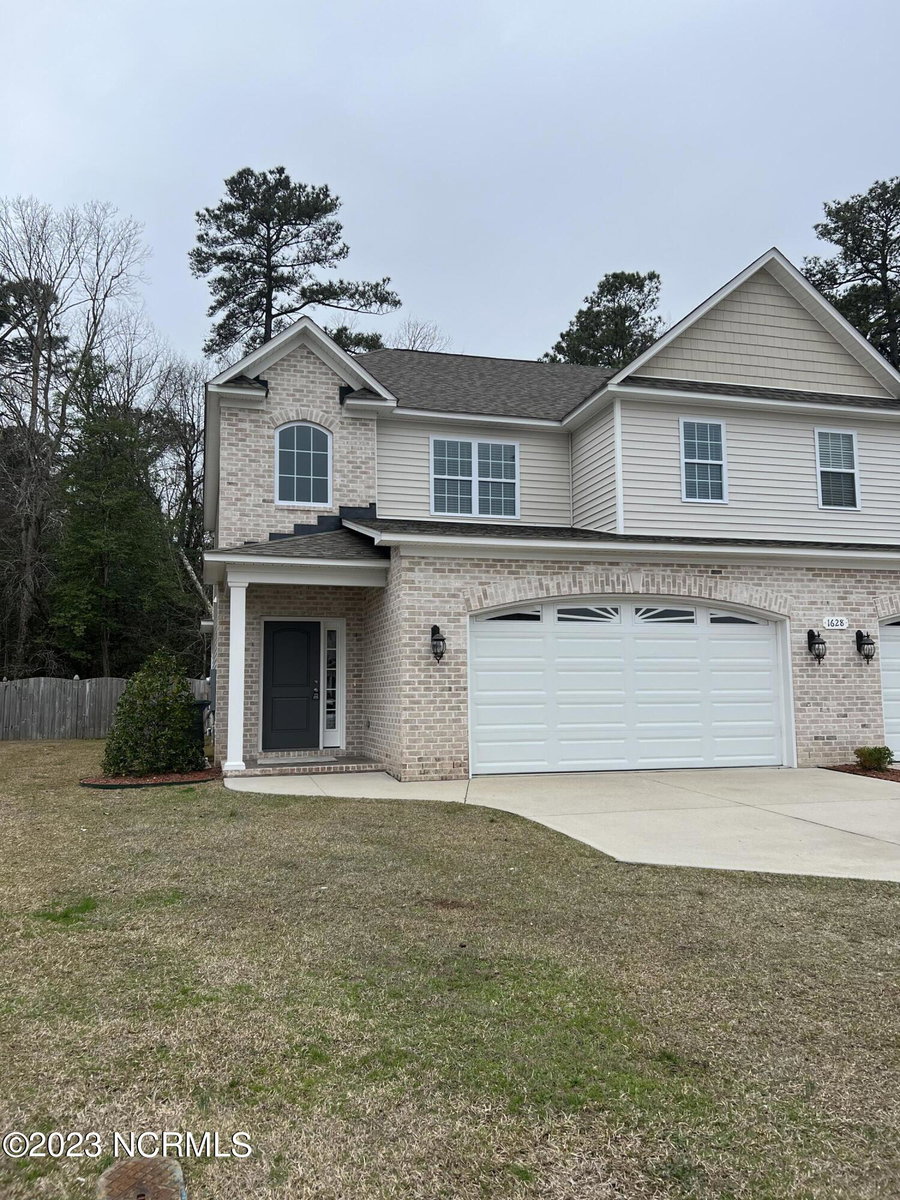 1628 Cambria Drive A, Greenville, NC 27834 — photo 2