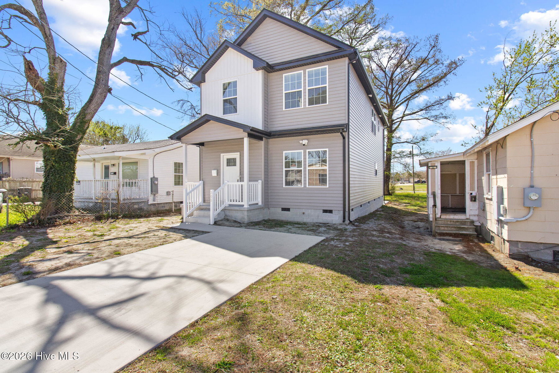 305 W Cypress Street, Elizabeth City, NC 27909 — photo 3
