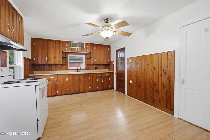 806 2nd Street, Elizabeth City, NC 27909 — photo 12