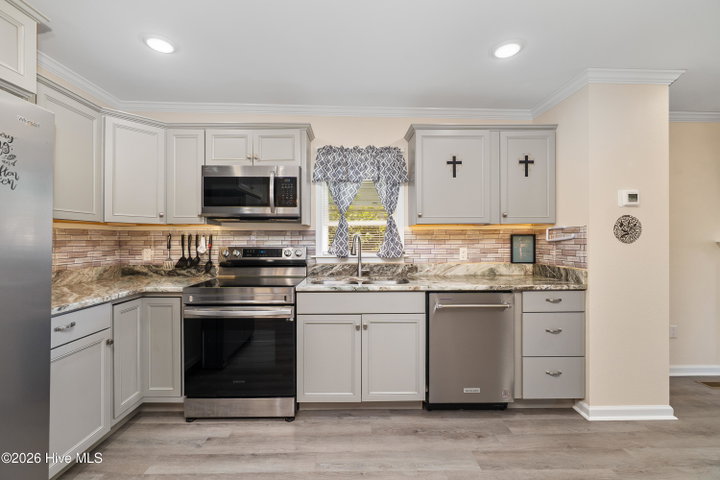 803 Maple Street, Elizabeth City, NC 27909 — photo 17