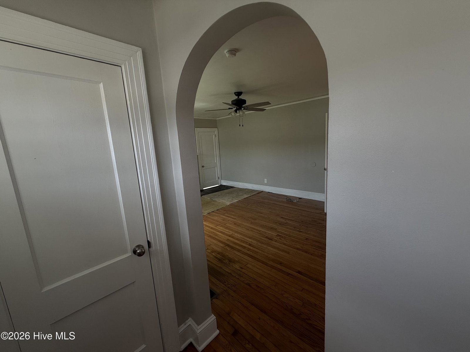 2519 S Memorial Drive, Greenville, NC 27834 — photo 2