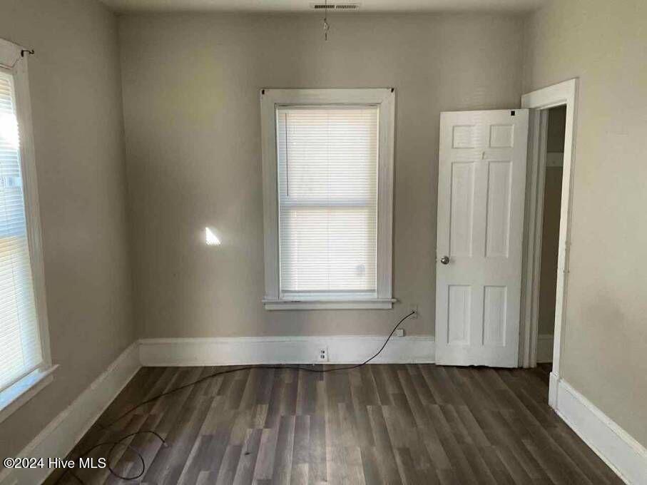 1110 Colonial Avenue, Greenville, NC 27834 — photo 3