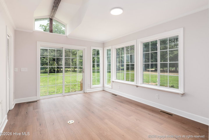 696 Laurie Ellis Road, Winterville, NC 28590 — photo 17