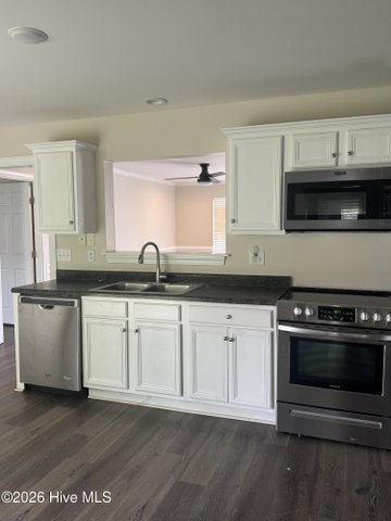 2055 Cambria Drive B, Greenville, NC 27834 — photo 6