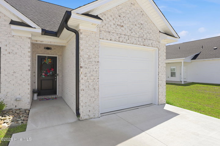 1417 Dorset Drive B, Greenville, NC 27834 — photo 2