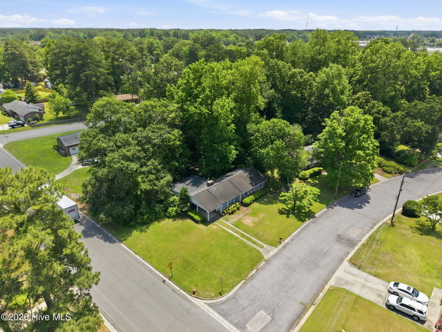 101 Heritage Street, Greenville, NC 27858 — photo 33