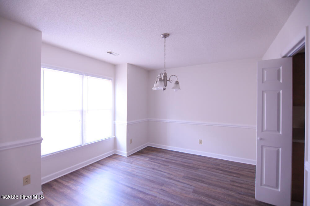2007 Quail Ridge Road L, Greenville, NC 27858 — photo 2