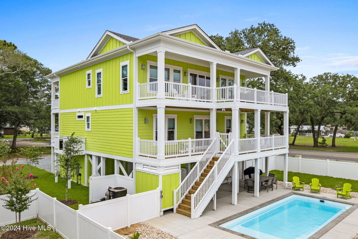 96 SE 66th Street image