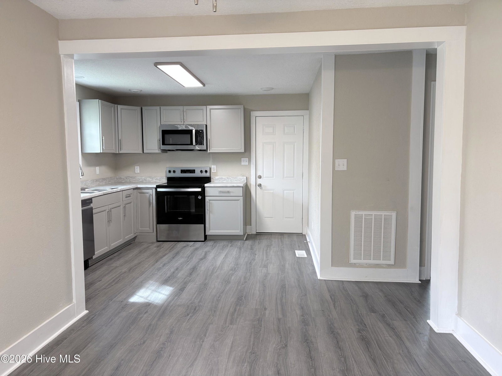 1111 Wood Street, Elizabeth City, NC 27909 — photo 5