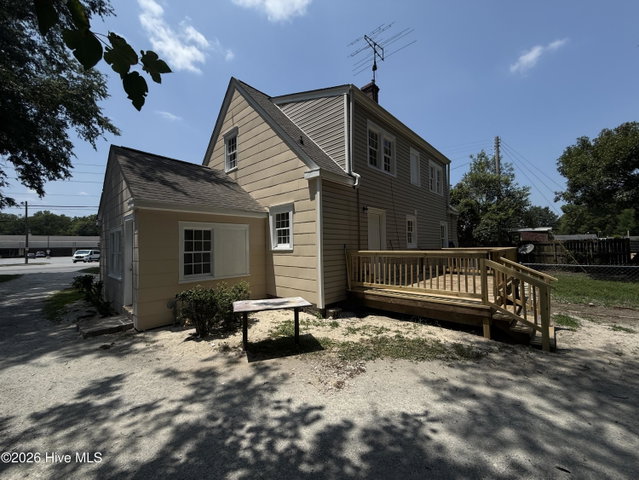 2519 S Memorial Drive, Greenville, NC 27834 — photo 9