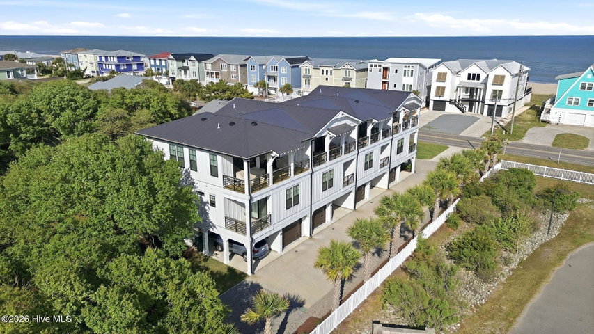1038 Fort Fisher Boulevard S Unit C image