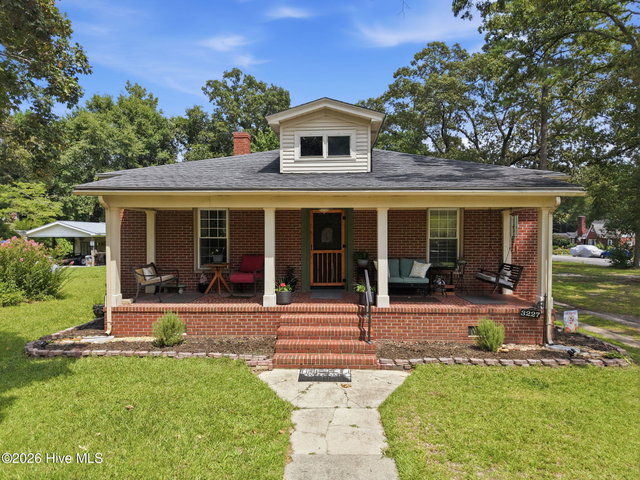 3227 S Eason Street, Fountain, NC 27829