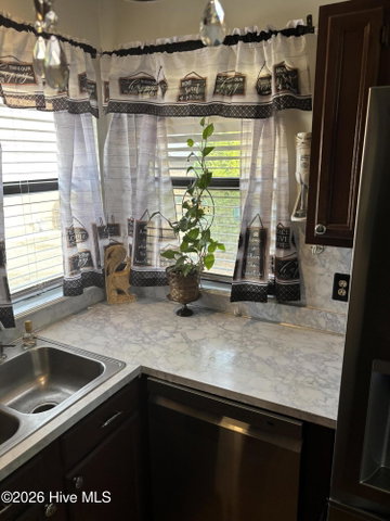 200 Rollins Drive 18, Greenville, NC 27834 — photo 11