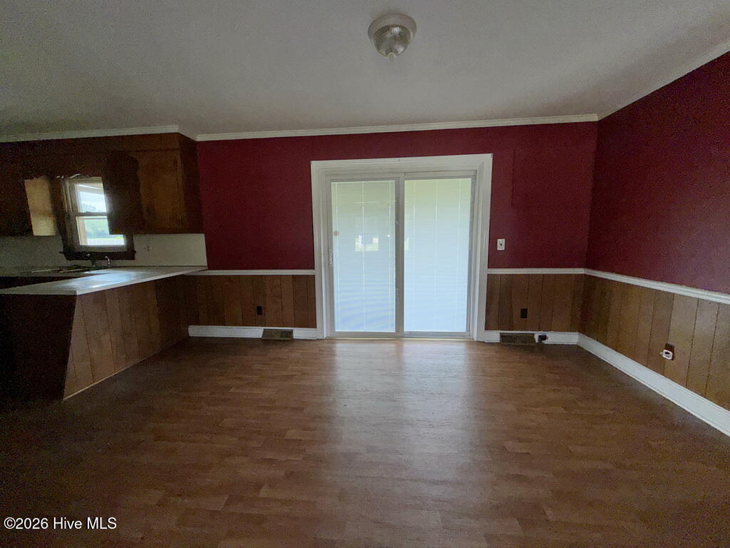 6879 W Wilson Street, Fountain, NC 27829 — photo 3