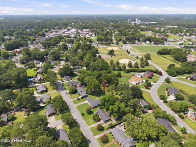 3284 N Walnut Street, Farmville, NC 27828 — photo 15