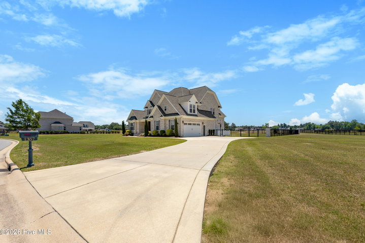 1357 Autumn Lakes Drive, Grimesland, NC 27837 — photo 93