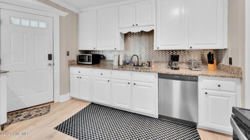 1902 Sherwood Drive, Greenville, NC 27858 — photo 19