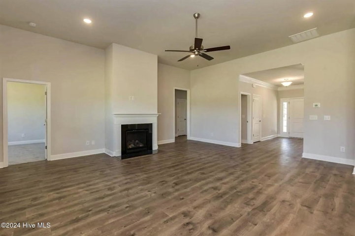 162 Seashore Street, Grimesland, NC 27837 — photo 11