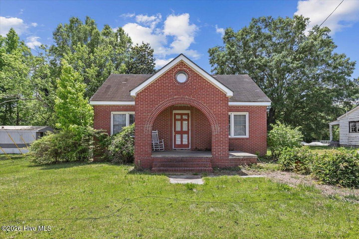 2213 Hunter Hill Road, Rocky Mount, NC 27804