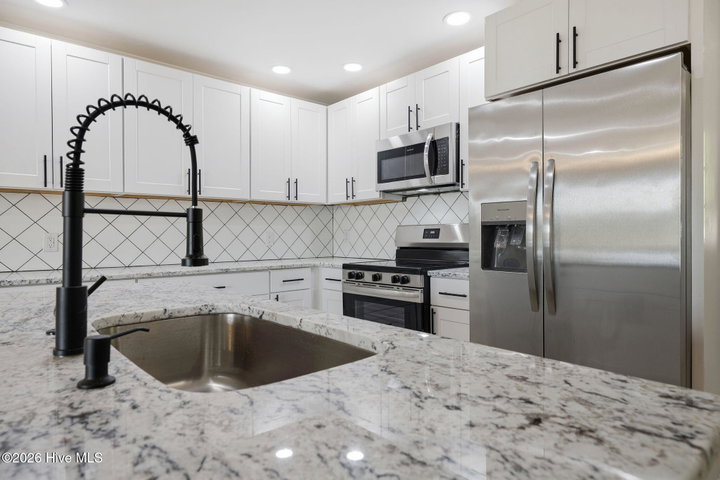 2013 Holland Road, Greenville, NC 27834 — photo 5