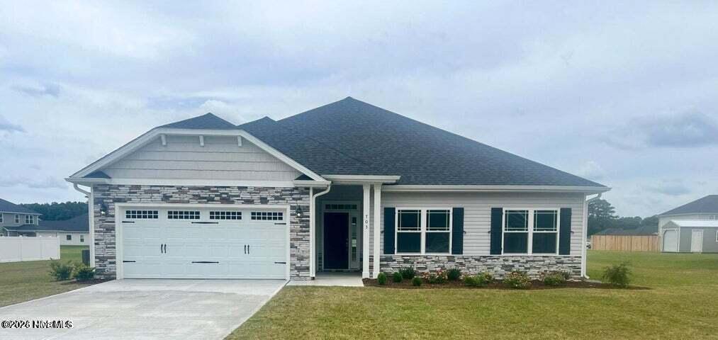 187 Seashore Street, Grimesland, NC 27837 — photo 2