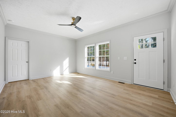 154 Lovers Lane, Elizabeth City, NC 27909 — photo 4