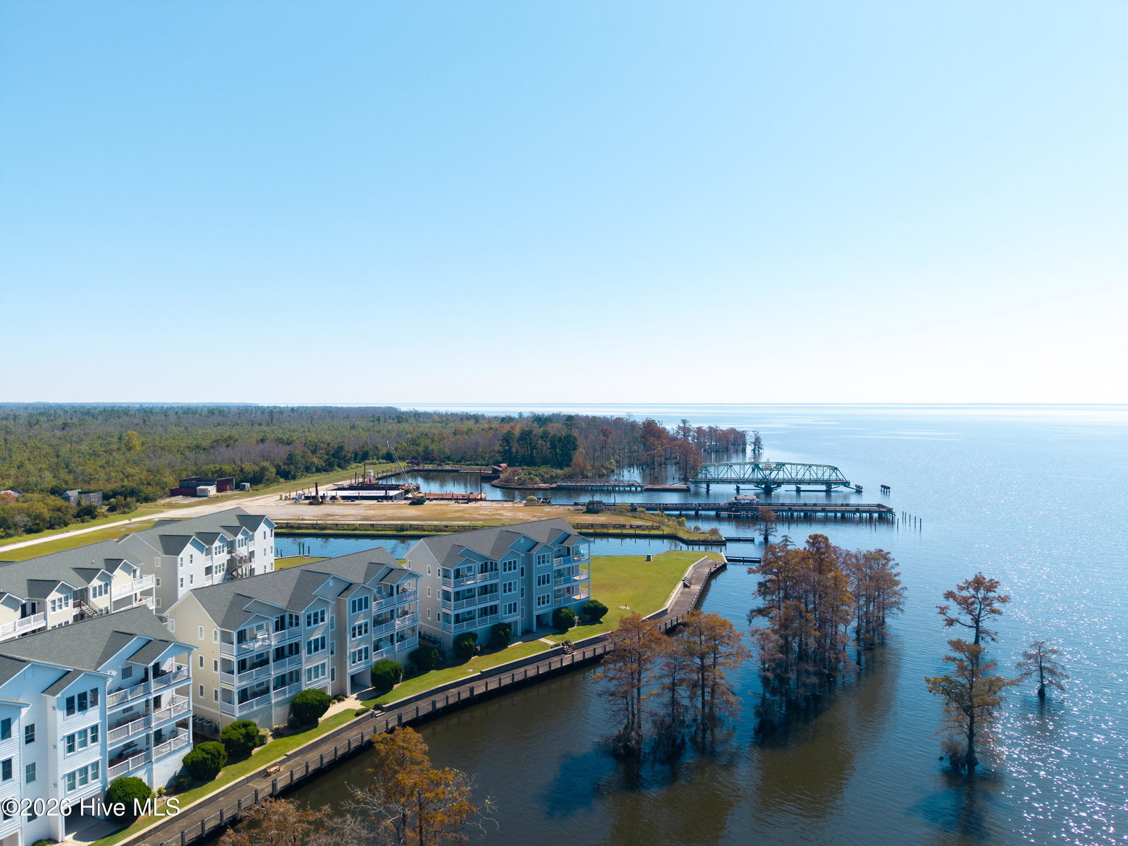 420 Captains Cove Unit B, Edenton, NC 27932 — photo 3