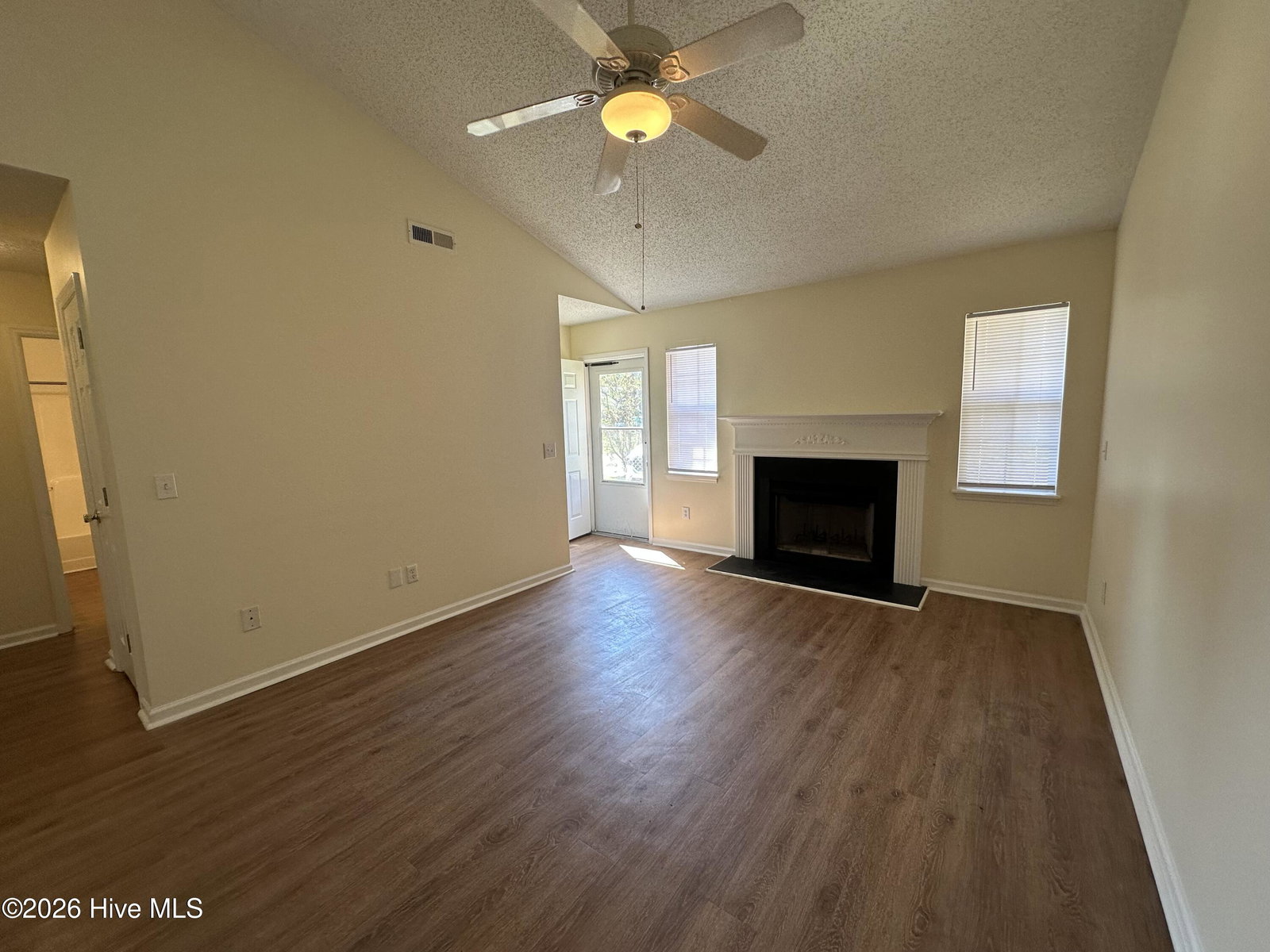 1811 Summerhaven Drive B, Greenville, NC 27858 — photo 3