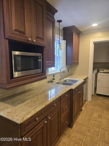 701 S Broad Street, Robersonville, NC 27871 — photo 10