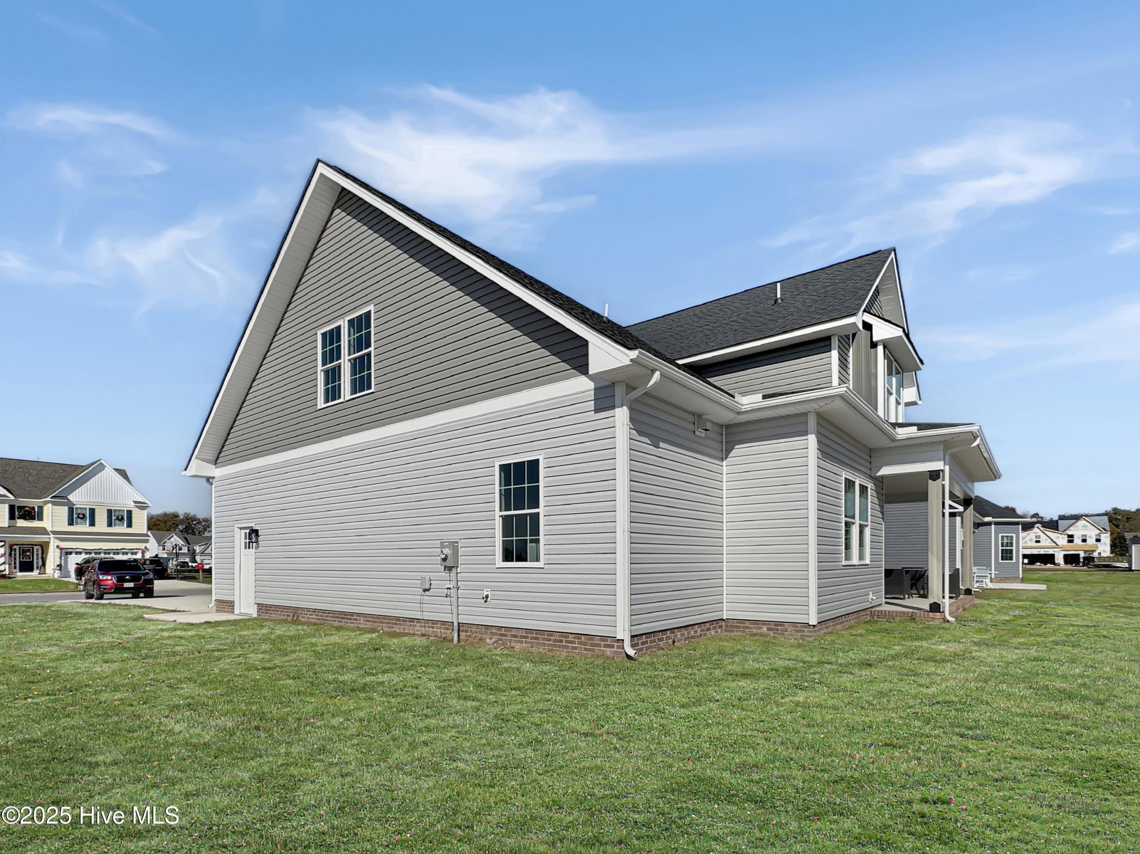 333 Staysail Drive, Elizabeth City, NC 27909 — photo 2