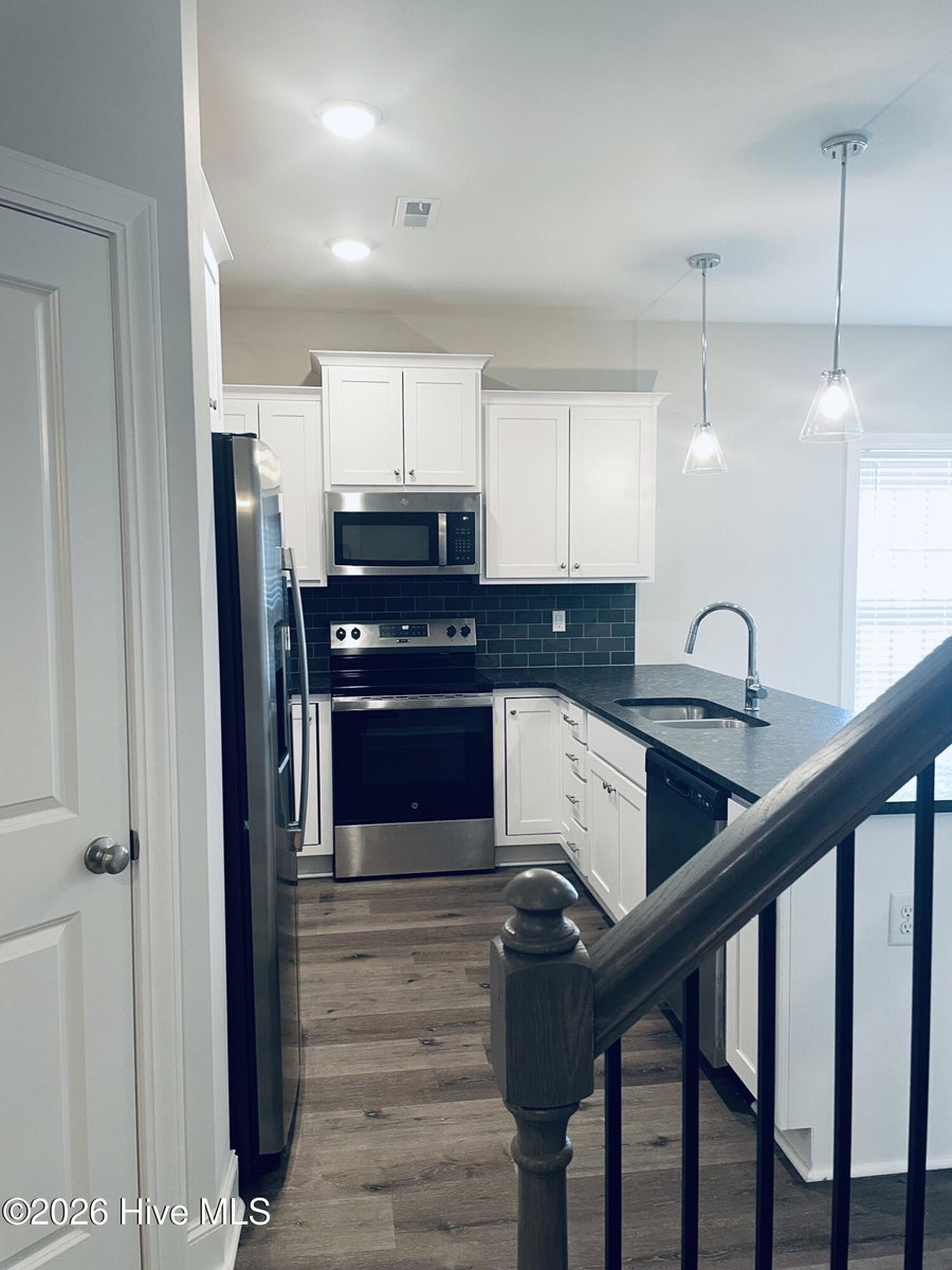 2124 Dartford Drive A, Greenville, NC 27834 — photo 5