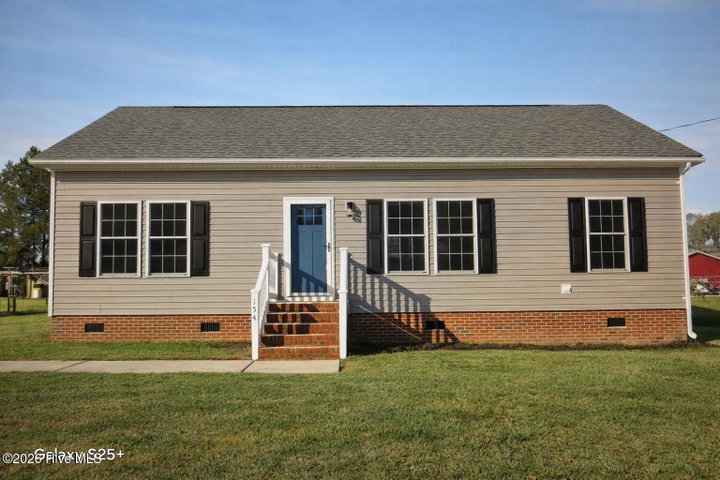 154 Lovers Lane, Elizabeth City, NC 27909