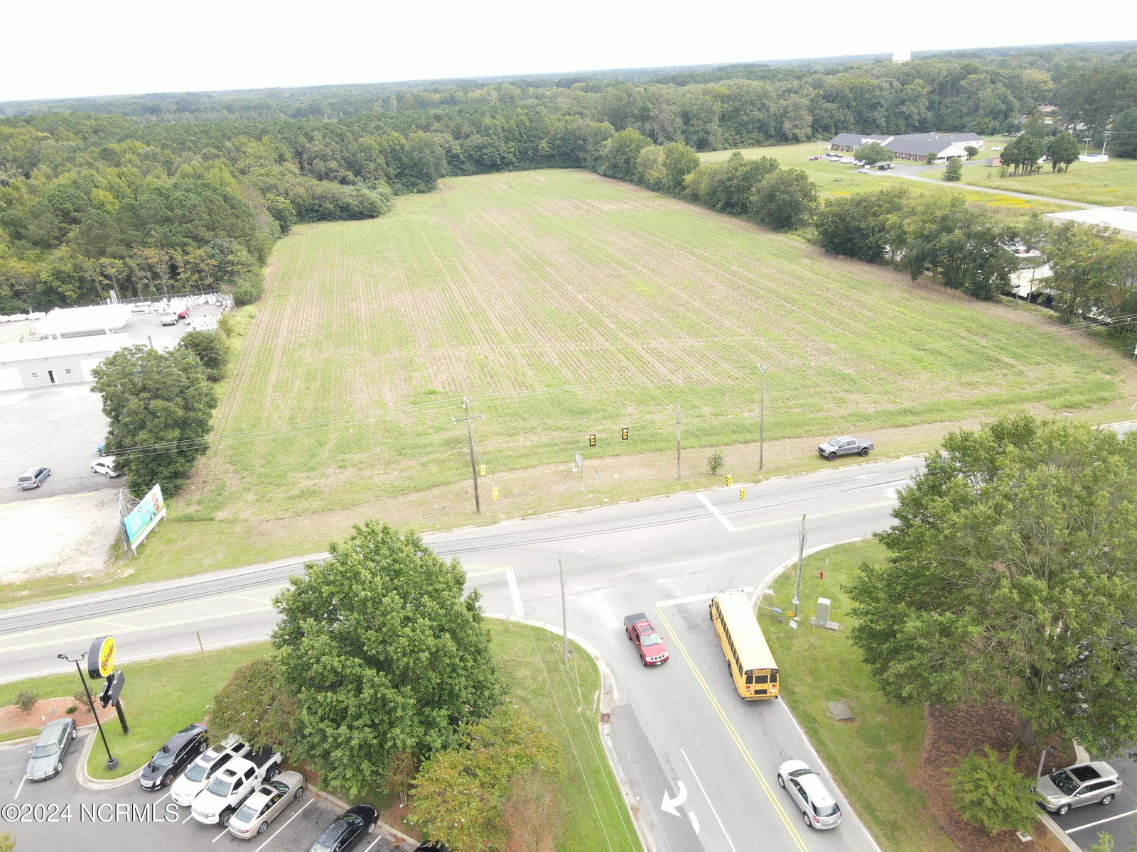 13 E S, Ahoskie, NC 27910 — photo 3