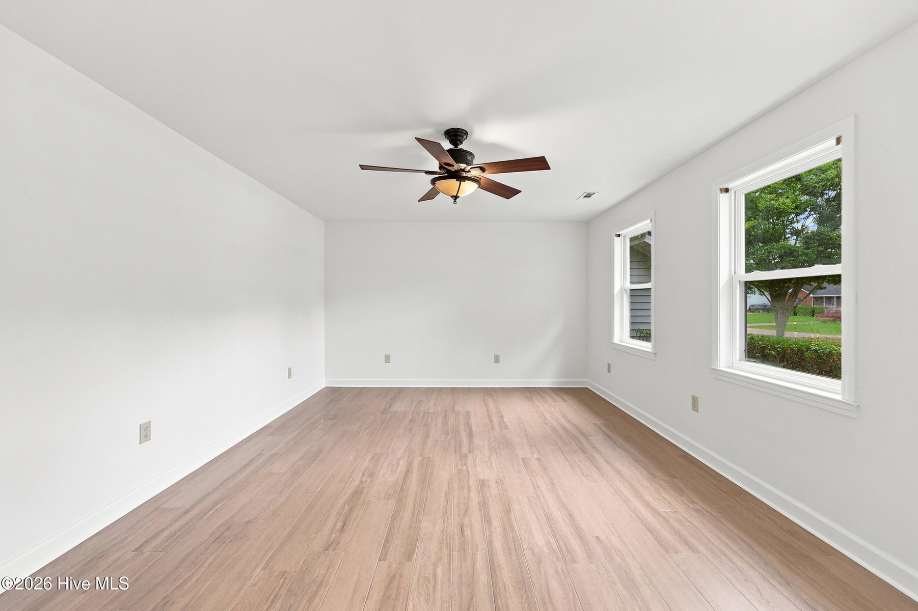 102 Troy Drive, Elizabeth City, NC 27909 — photo 4