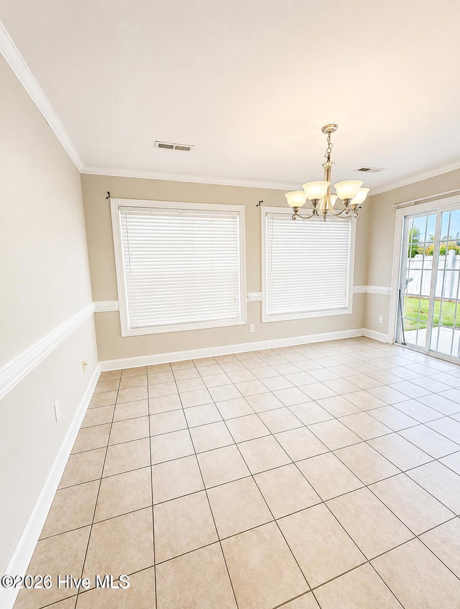 2204 Dovedale Drive B, Greenville, NC 27834 — photo 4