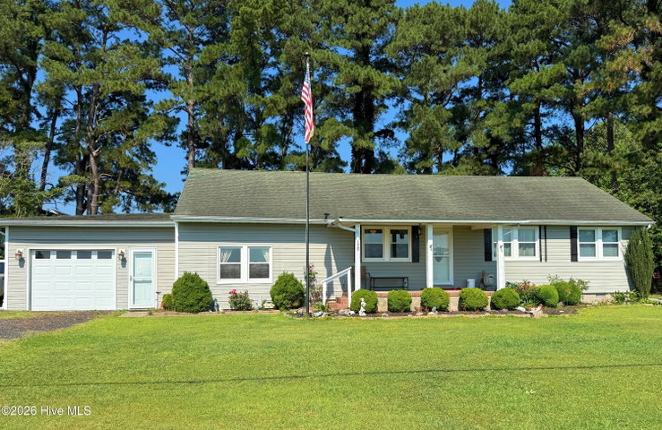 128 N Indiantown Road, Shawboro, NC 27973