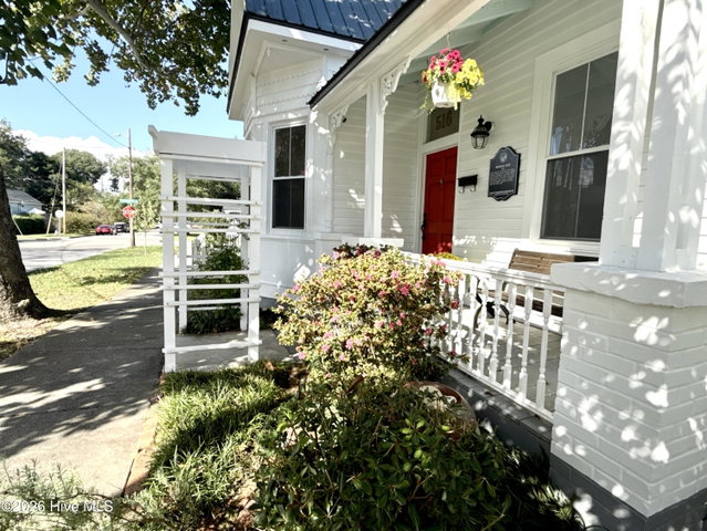 516 N 7th Street image