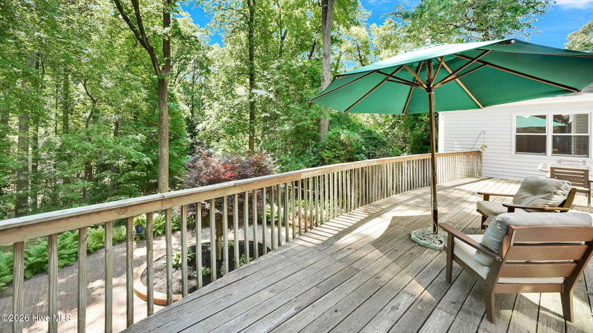 141 E Longmeadow Road, Greenville, NC 27858 — photo 15