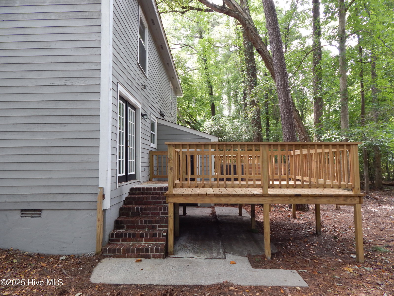 112 Ridge Place, Greenville, NC 27834 — photo 2