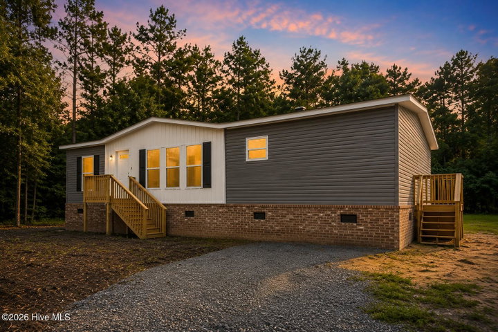 560 Lanier Avenue image